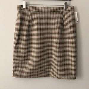 NWT H&M Skirt -Houndstooth Pattern